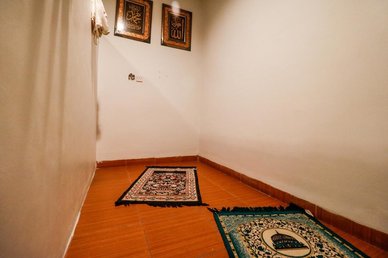 Reddoorz Plus Near Pasar Wisata プカンバル エクステリア 写真